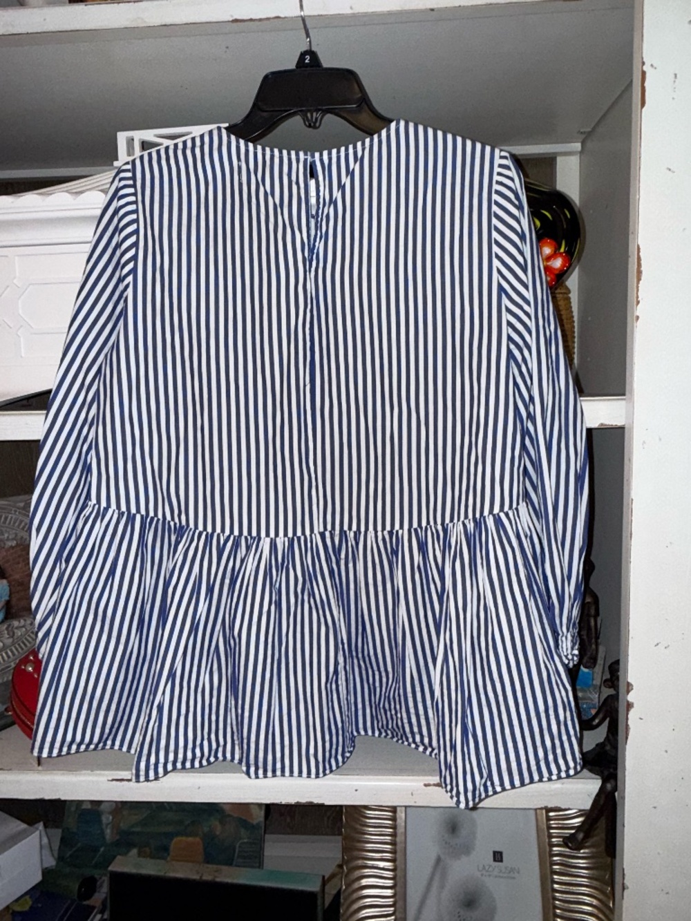 Pomander Place Medium M blue striped top ruffle bottom peplum blouse - Picture 5 of 5